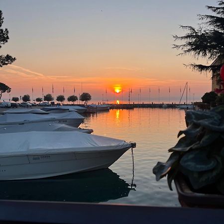 Porto Valentino 2 Διαμέρισμα Σιρμιόνε Εξωτερικό φωτογραφία